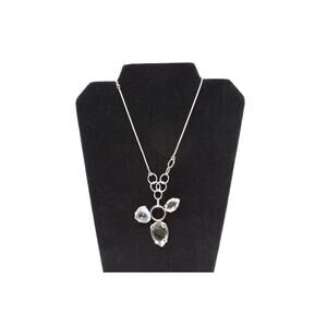 B7 Flawless 100% Authentic SWAROVSKI 3 Stone Crystal Necklace